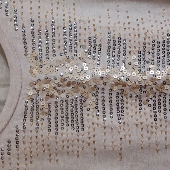 Tshirt by Relativity - Picture 2 of 4